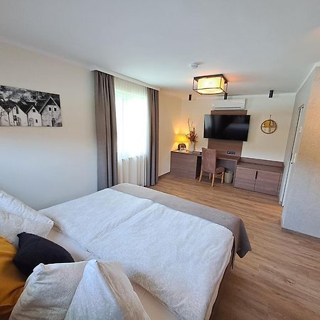 Hotel Schliefauhof à Randegg Extérieur photo